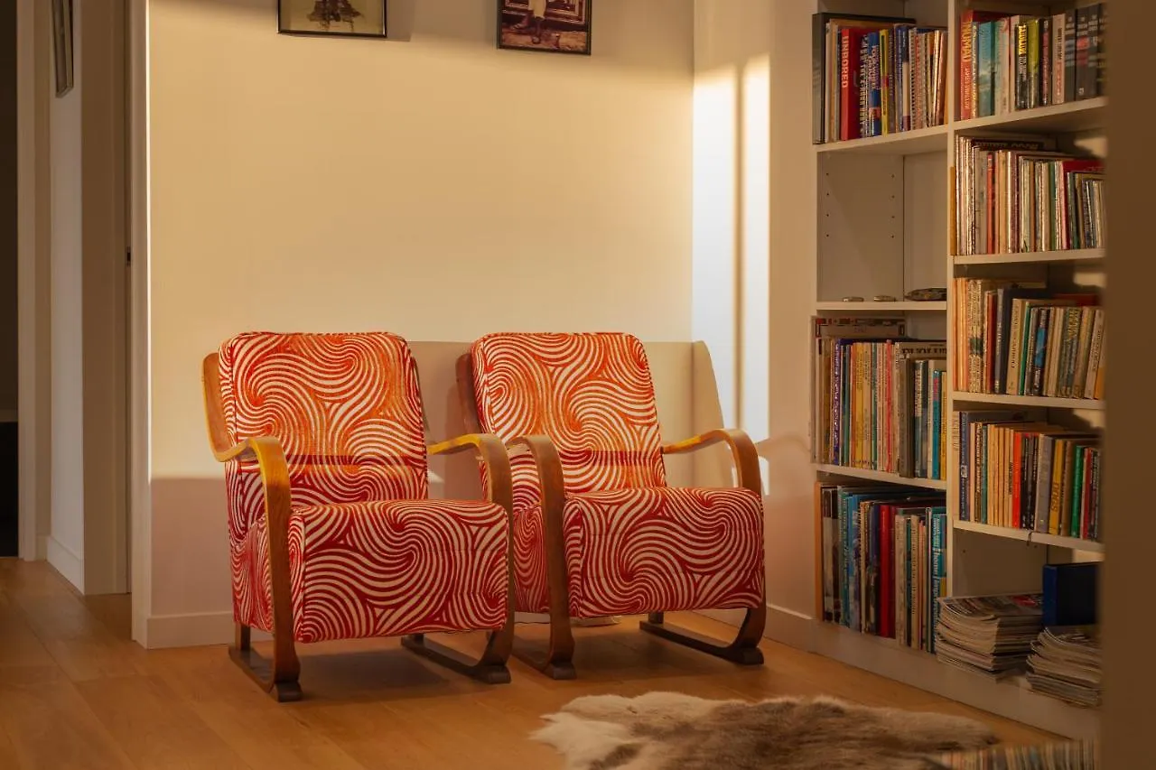 Beautiful Balmoral Hill Apartment Крайстчёрч